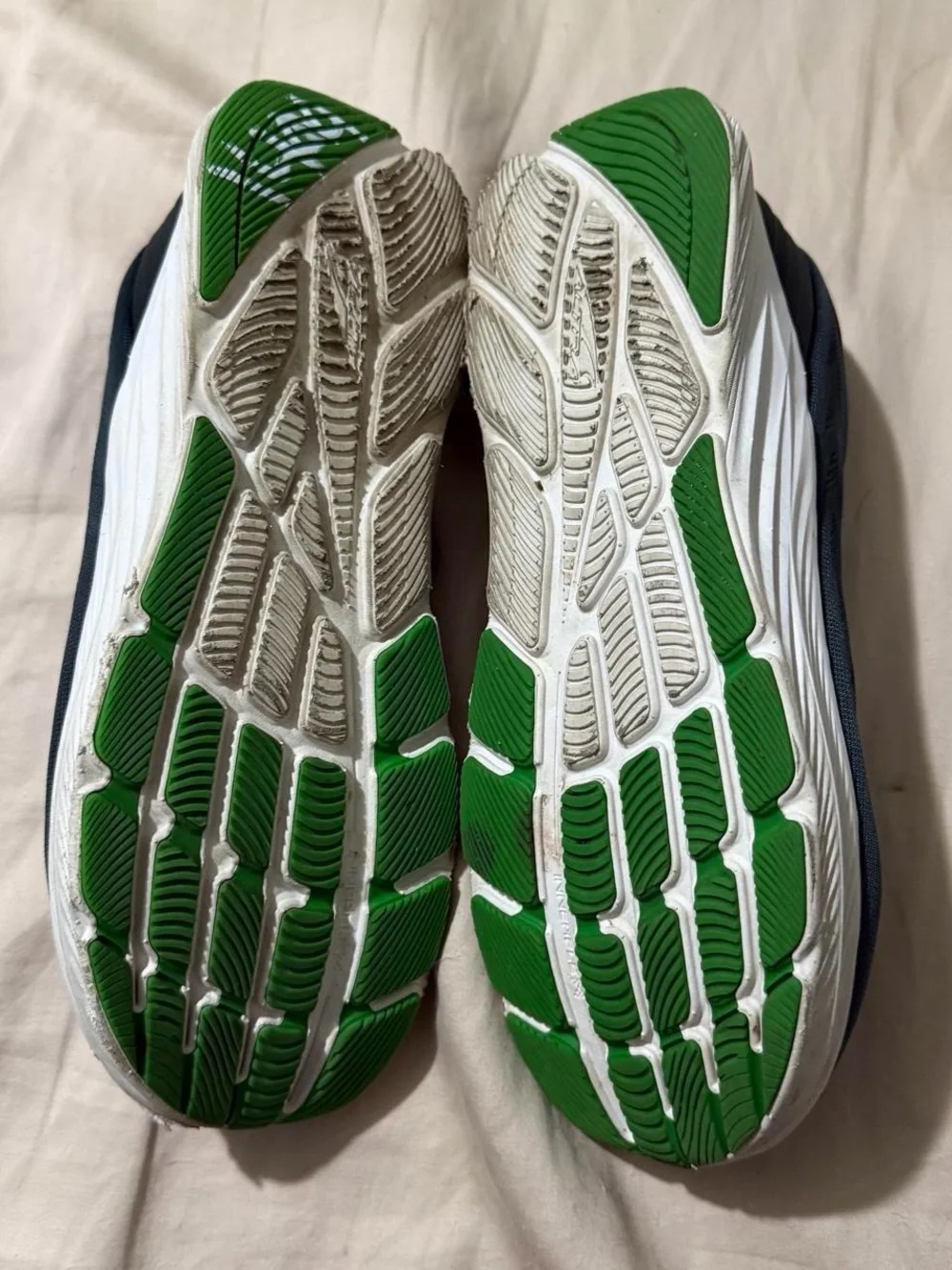 Men’s Altra Rivera 4 Running Shoes Size 9.5